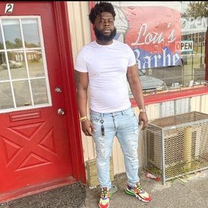 Meet your Posher, Sanlos